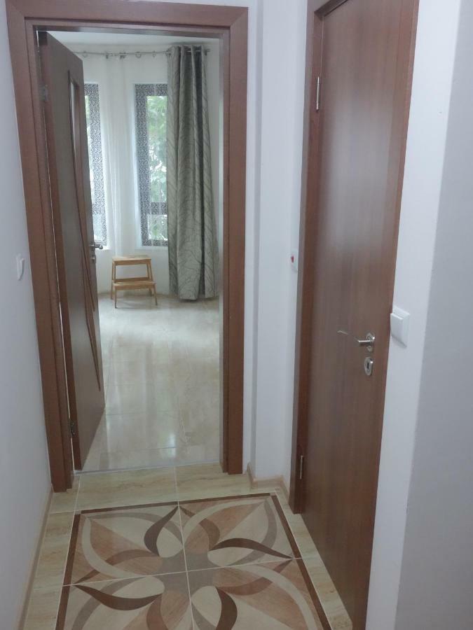 Sea Garden Marina 2 Apartment Varna Exterior photo